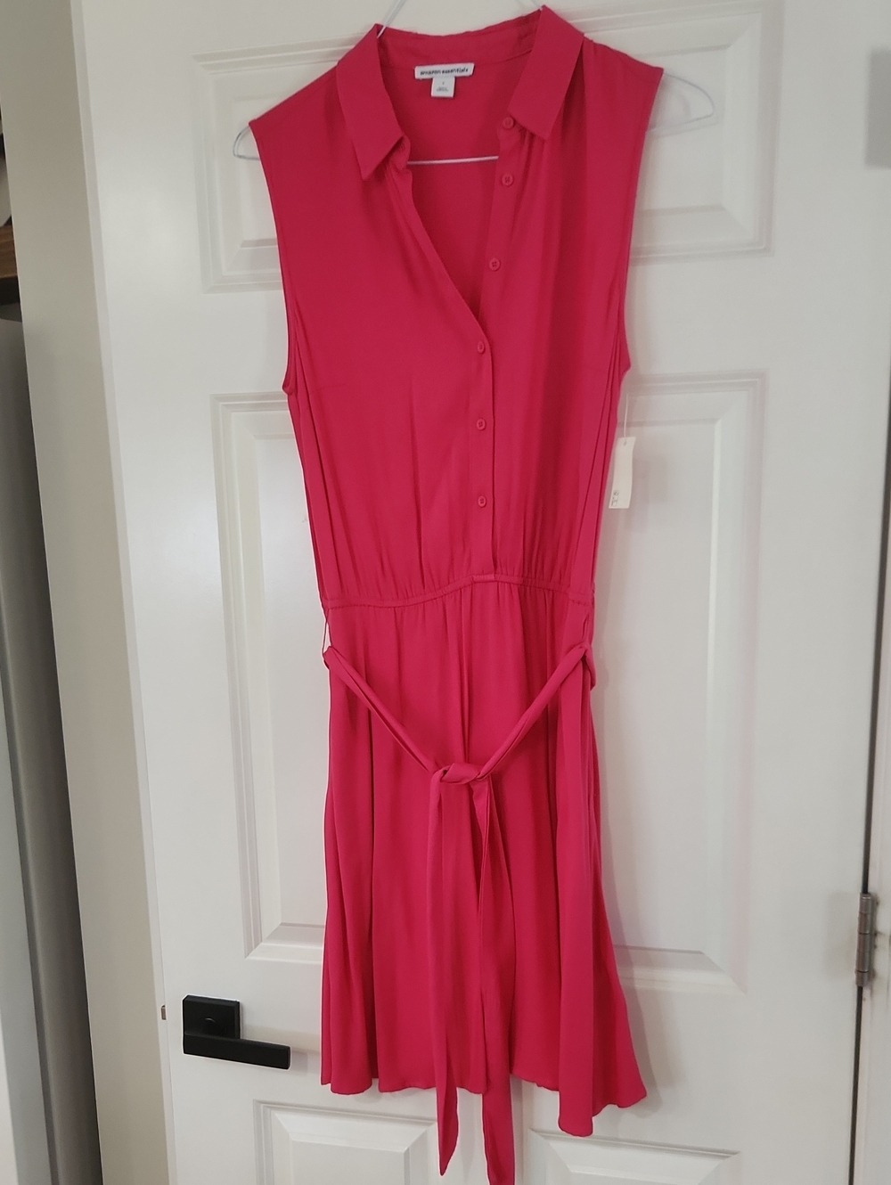 Amazon Essentials Sleeveless Fuchsia Button-Front Tie-Waist Dress